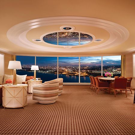 Encore Boston Harbor Everett Luaran gambar The interior of a suite at Wynn