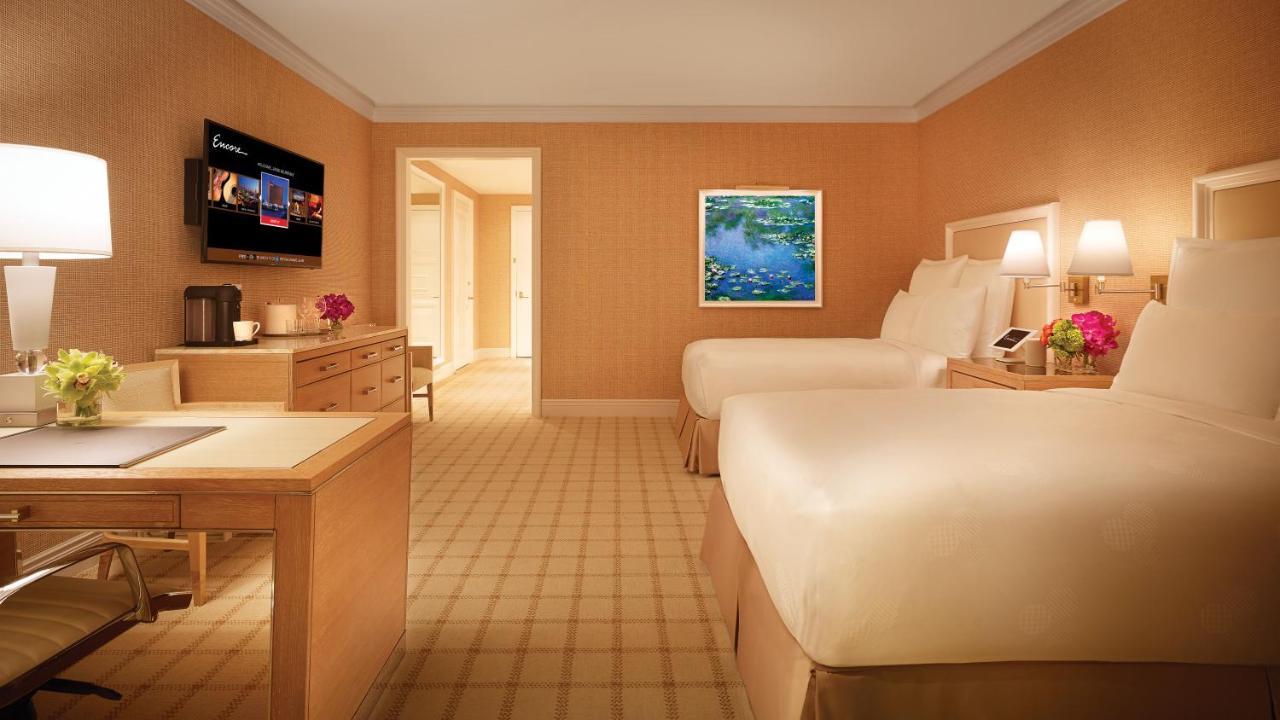 Encore Boston Harbor Everett Luaran gambar A guest room at Wynn