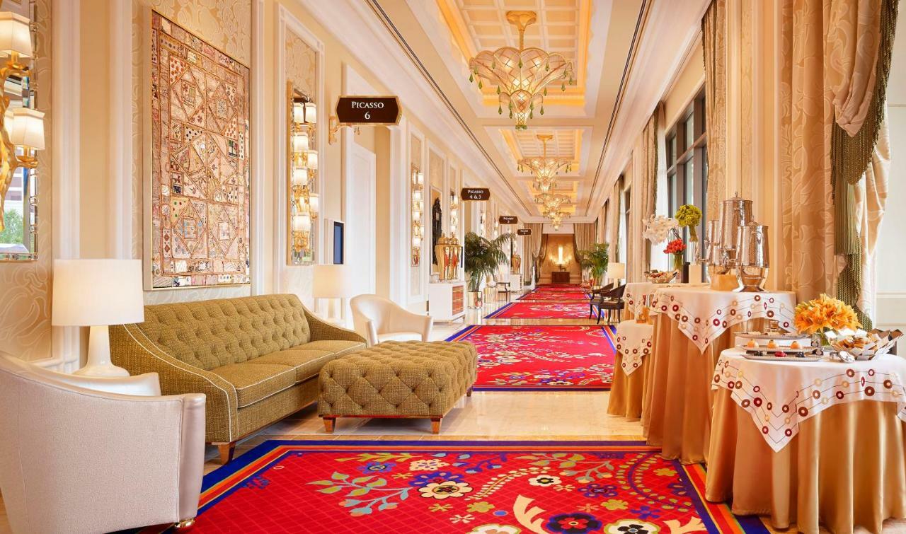 Encore Boston Harbor Everett Luaran gambar The lobby of the hotel